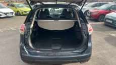 Nissan X-Trail 1.6 dCi Tekna 5dr Diesel Station Wagon